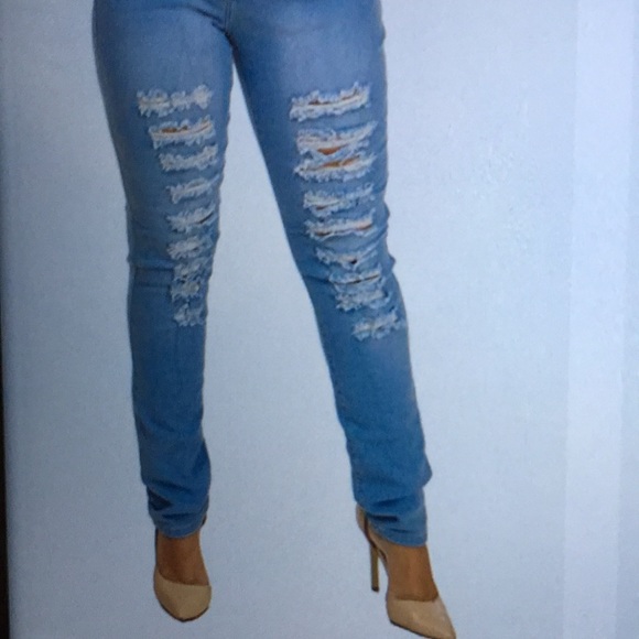Plus Size Ripped Blue Skinny Jeans - Picture 4 of 4